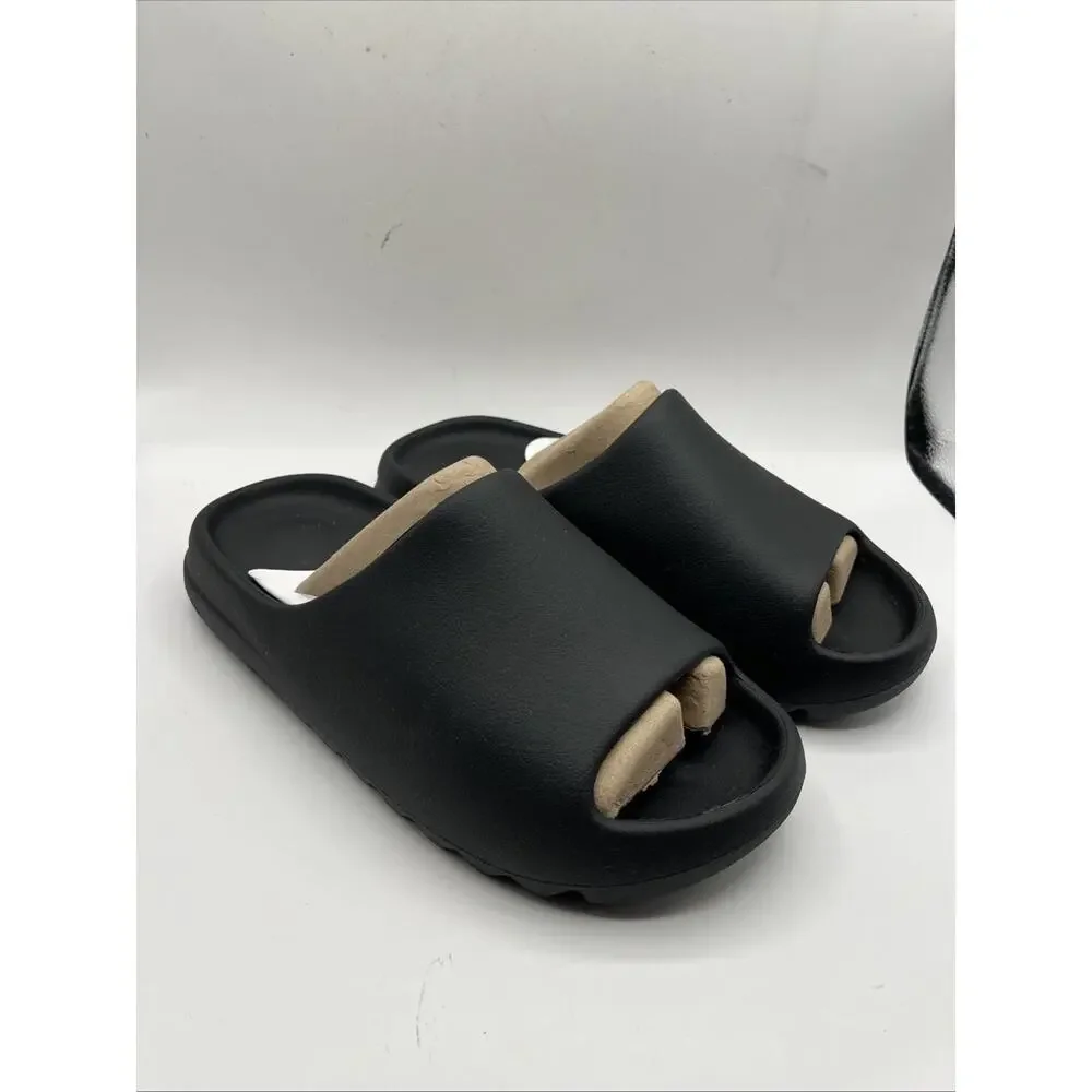 Yeezy YS-01 Slides size Men’s US 10 Black Color KNOW YOUR SIZE New With Bag